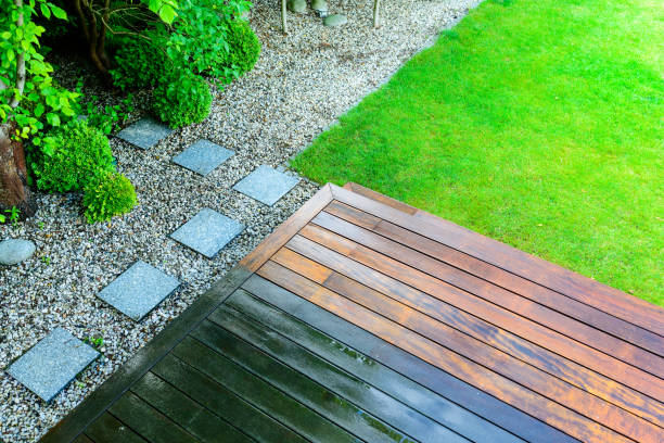 Best Sidewalk and Walkway Cleaning  in Island Walk, FL