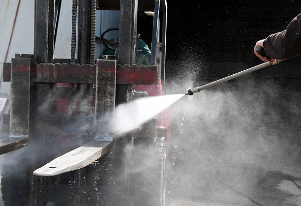Best Gas Station Cleaning  in Island Walk, FL